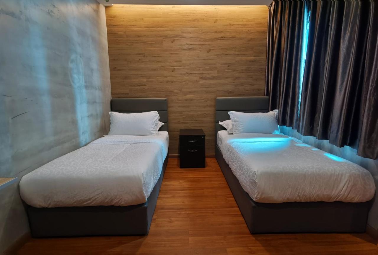 Insta Hotel Johor Bahru Exterior foto
